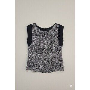 Worthington brand sleeveless blouse black and white animal Print, Sz M
